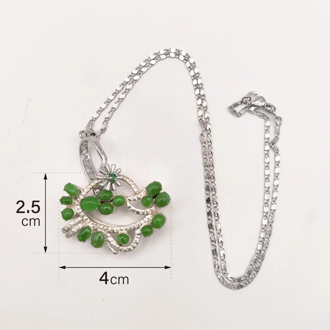 《翠韻繁花》翡翠蛋面花卉項鍊